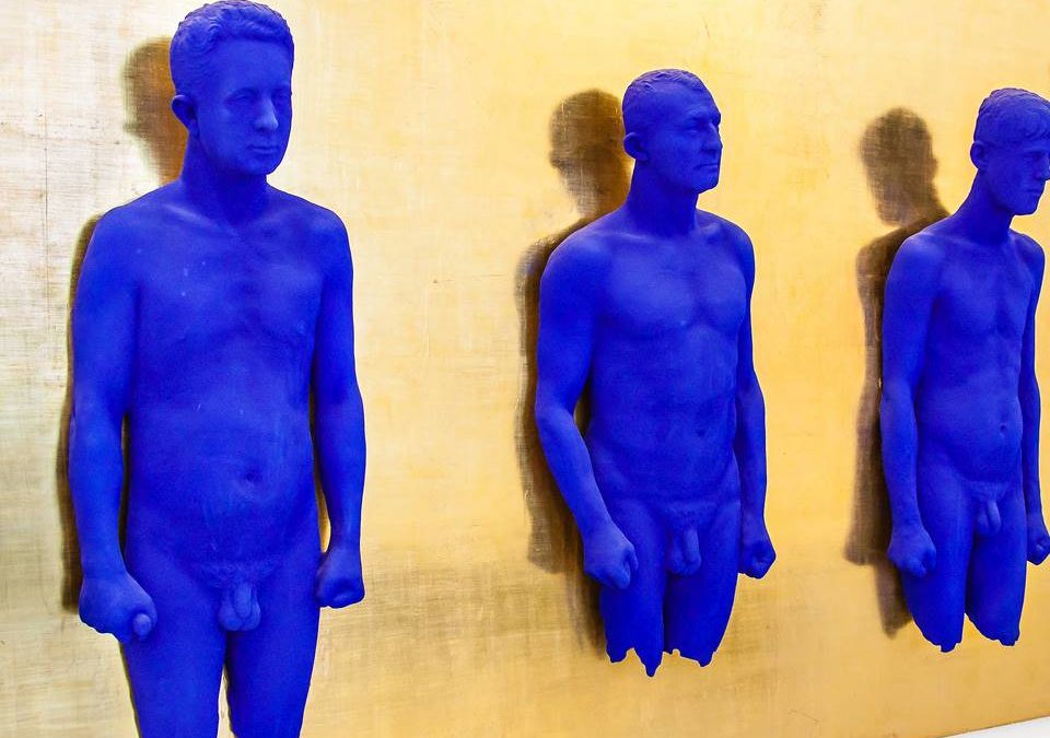 Yves Klein, du bleu et des poudres