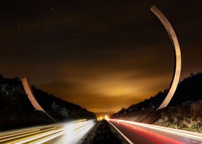 Bernar Venet, ar (c) tiste d’acier.